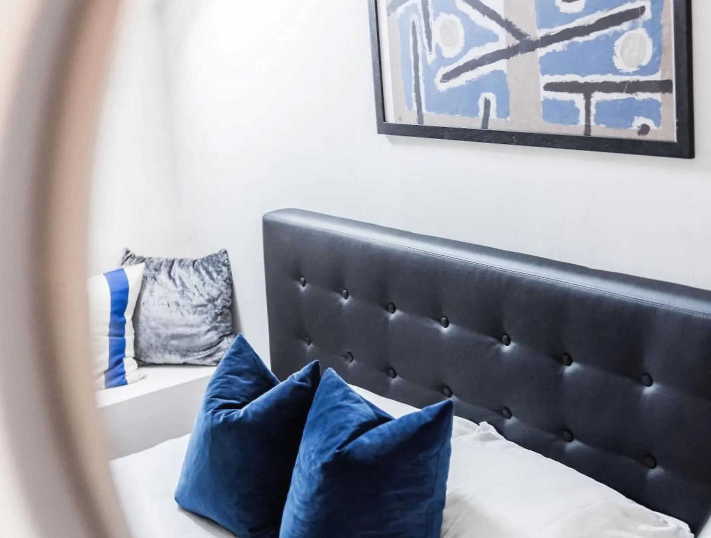 Apartament Hidden Gem Penthouse Sauna & Jacuzzi-Heart Of City Budapeszt Węgry