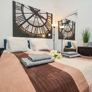  Apartman Timeless With Free Private Parking