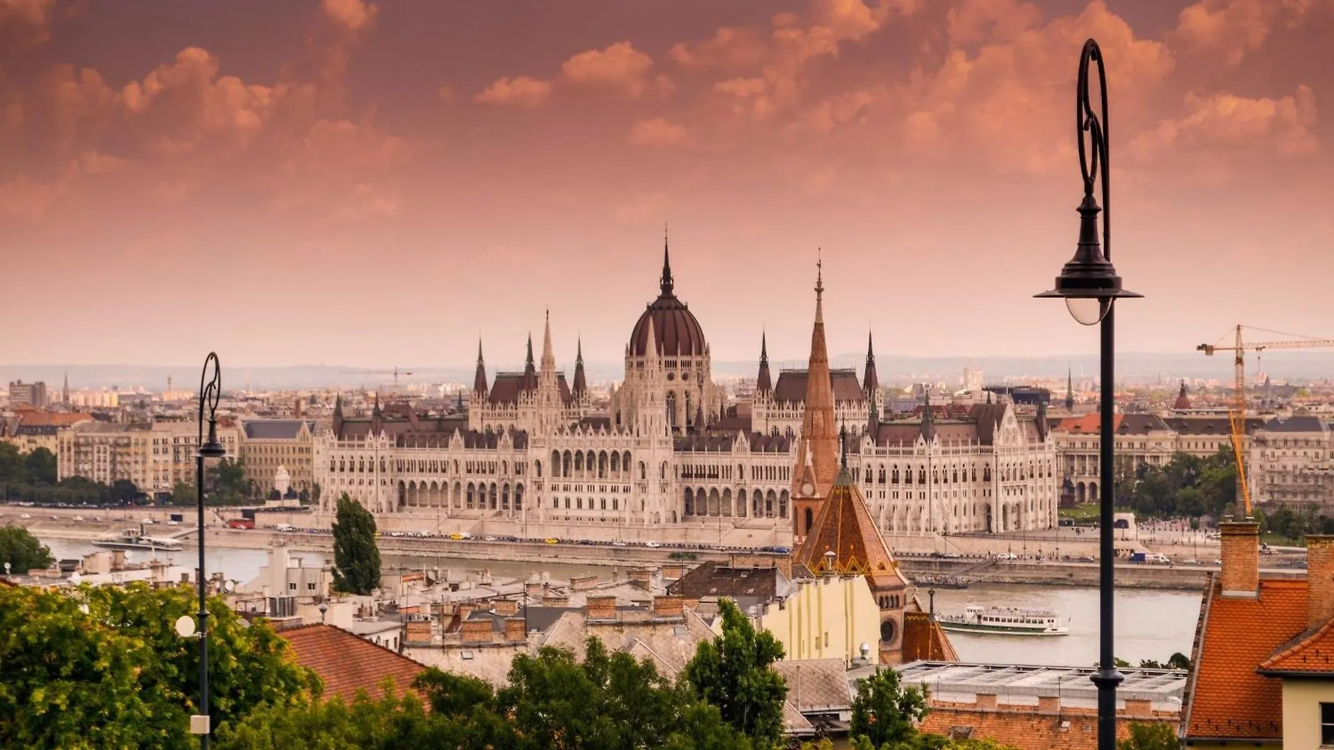 Hidden Gem Penthouse Sauna & Jacuzzi-Heart Of City Budapest Hungary