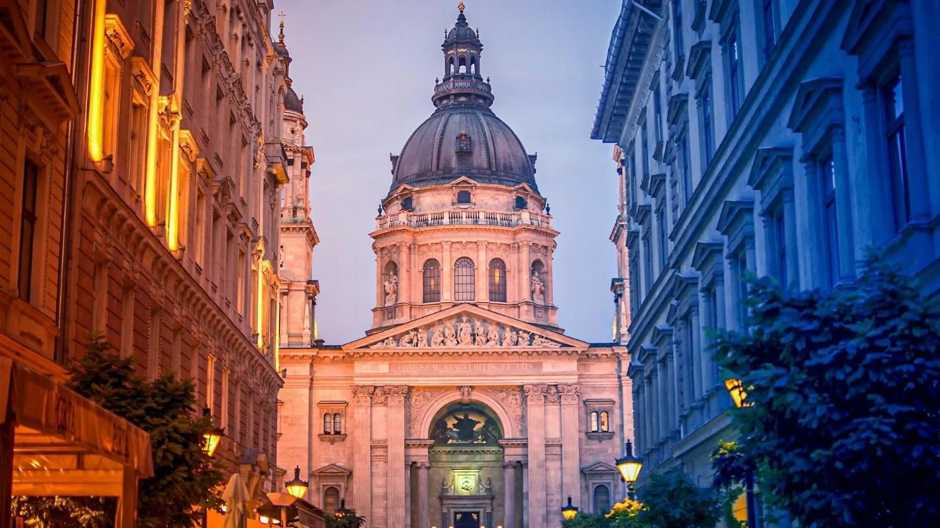 Hidden Gem Penthouse Sauna & Jacuzzi-Heart Of City Budapest 0*,  Hungary