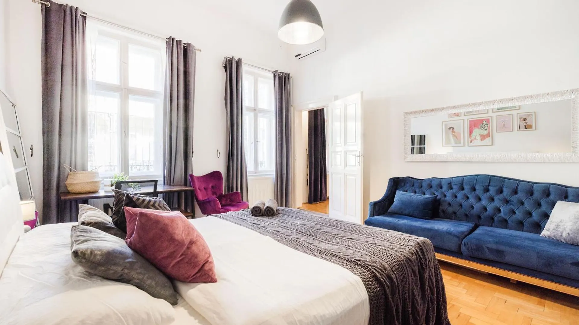 Hidden Gem Penthouse Sauna & Jacuzzi-Heart Of City Budapest