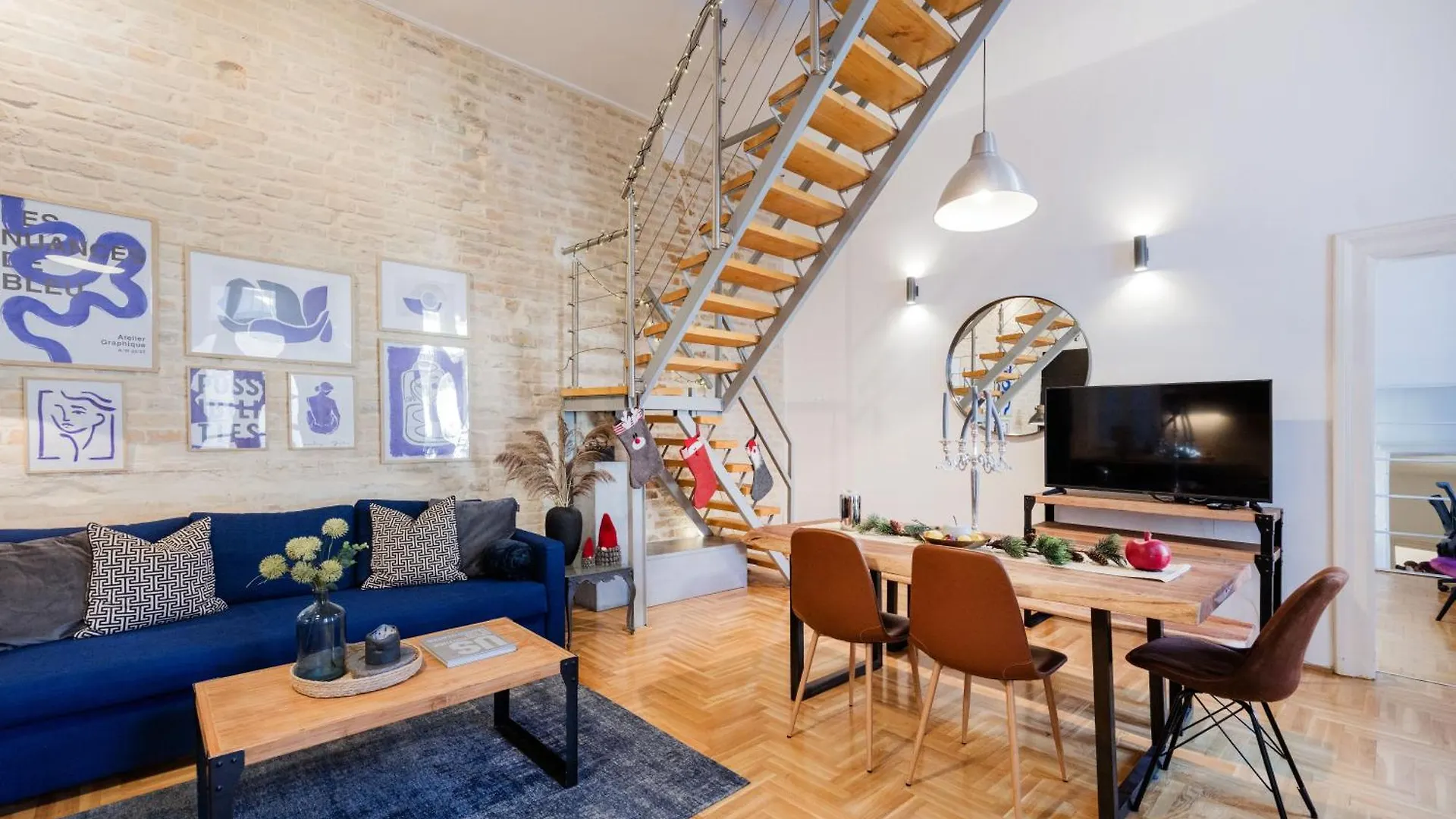Hidden Gem Penthouse Sauna & Jacuzzi-Heart Of City Budapest