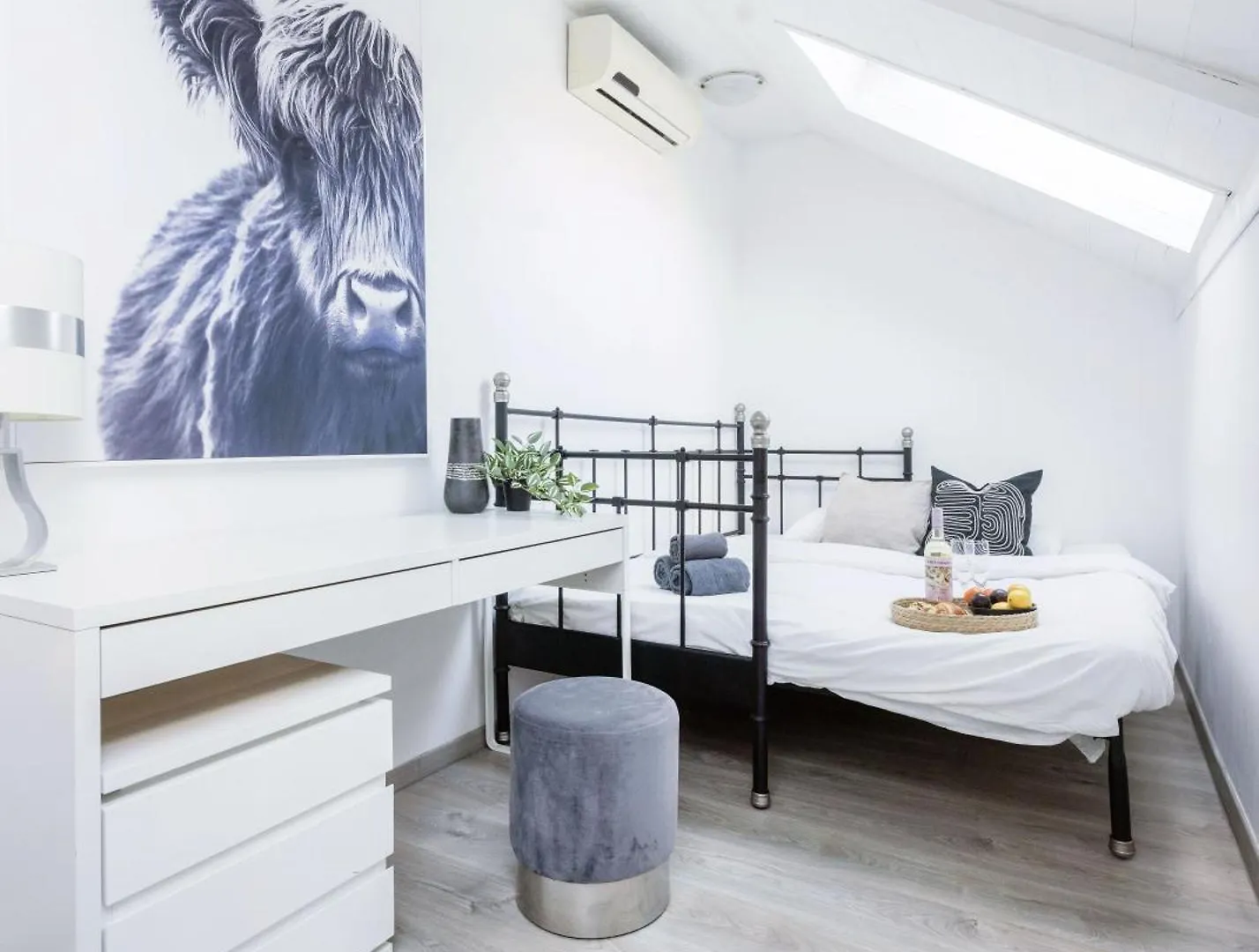 Apartment Hidden Gem Penthouse Sauna & Jacuzzi-Heart Of City Budapest